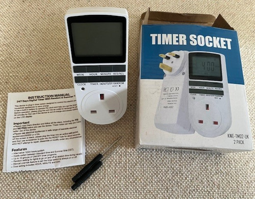Digital plug timer socket - plug-in,