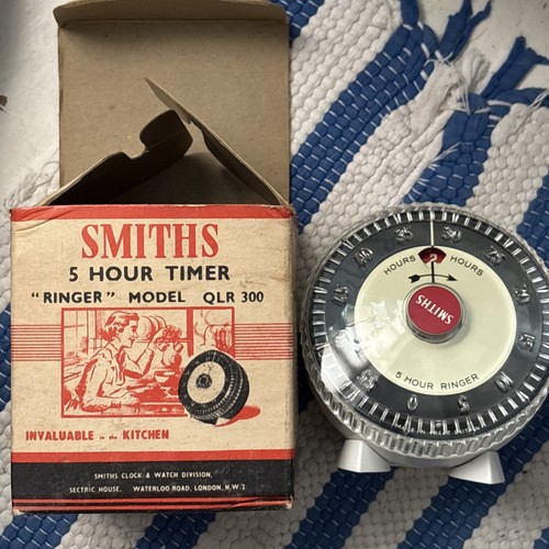 Vintage smiths hour - vintage,